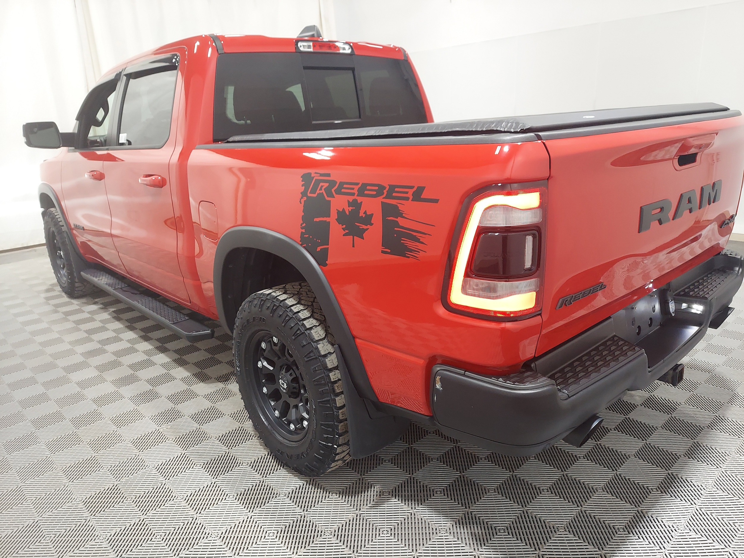 ram ram 1500 2022 1C6SRFLT9NN203803 image ram ram 1500 2022 1C6SRFLT9NN203803 image